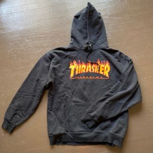Men’s medium Thrasher hoodie
